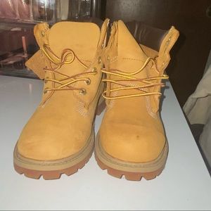 TIMBERLAND BOOTS